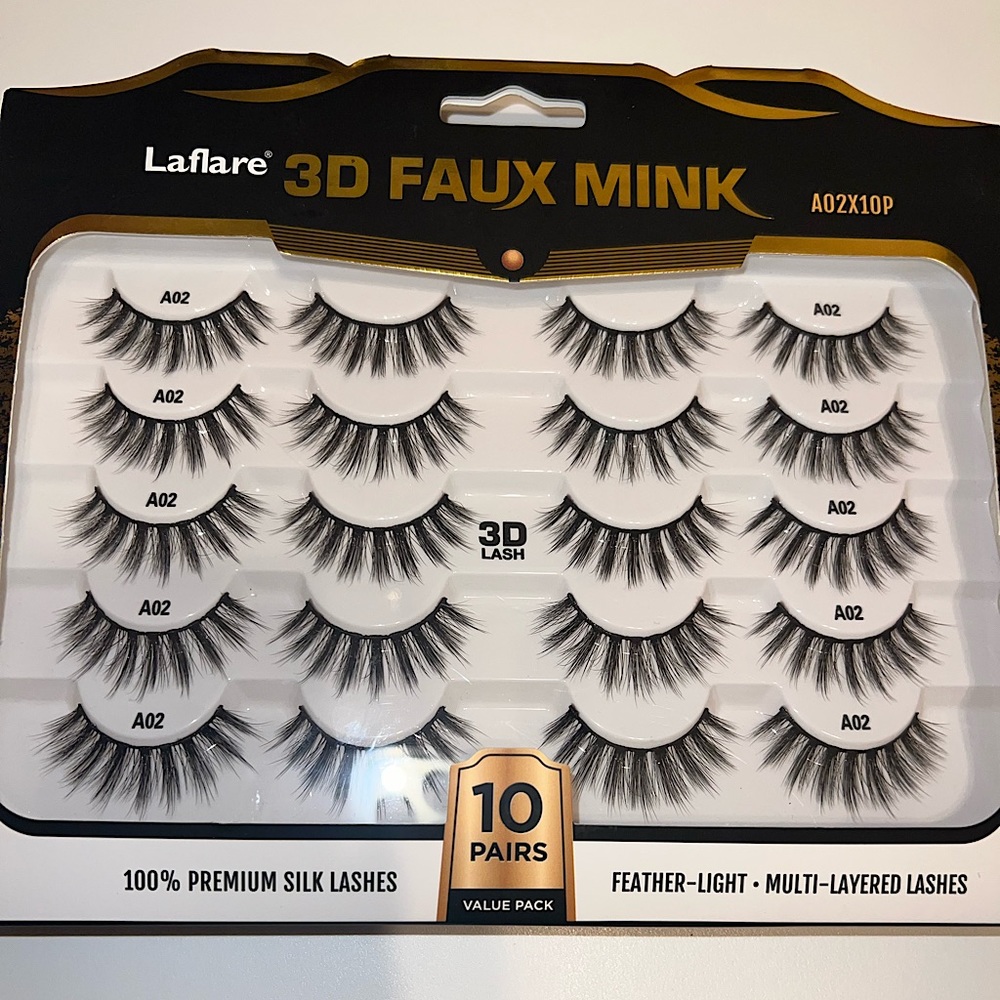 Eyelashes NEW